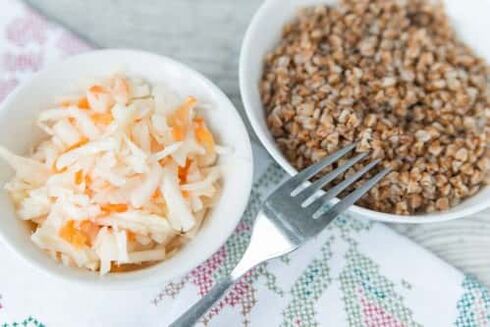 Porridge și salată de hrișcă